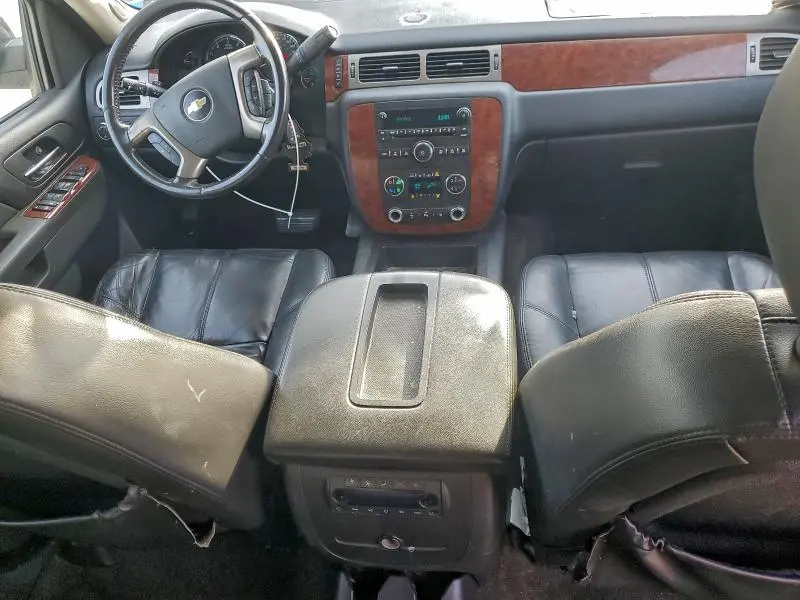 2011 CHEVROLET SUBURBAN K1500 LT  