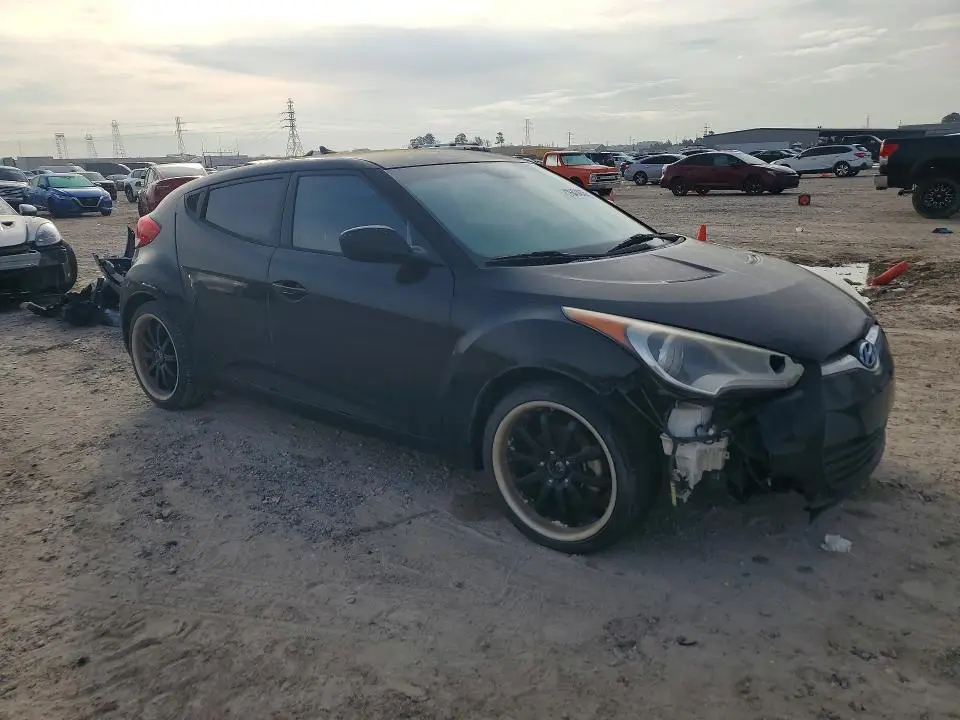 2014 HYUNDAI VELOSTER   