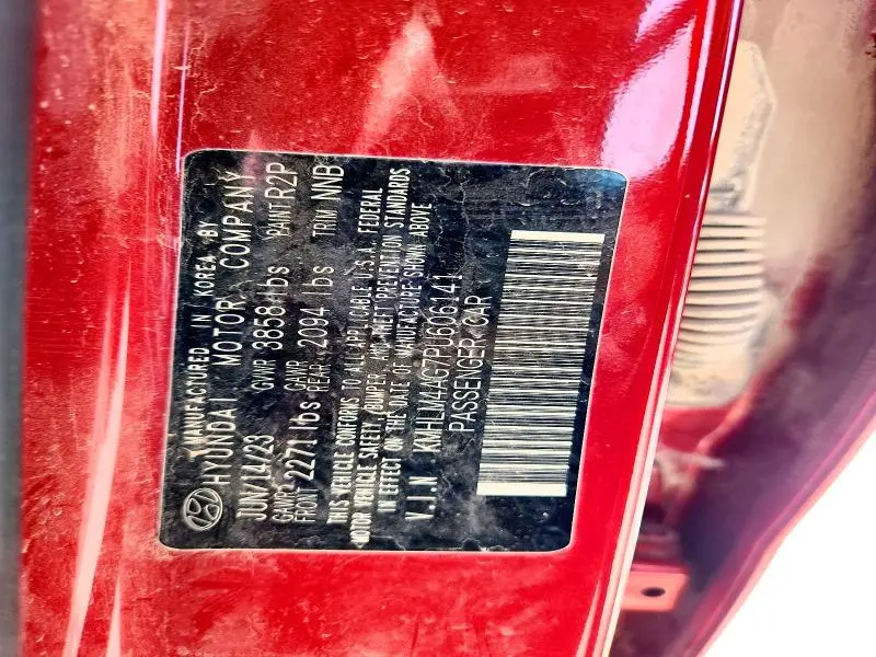 2023 HYUNDAI ELANTRA SEL  