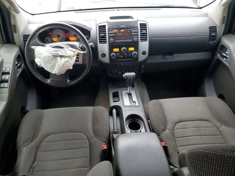 2014 NISSAN FRONTIER S  