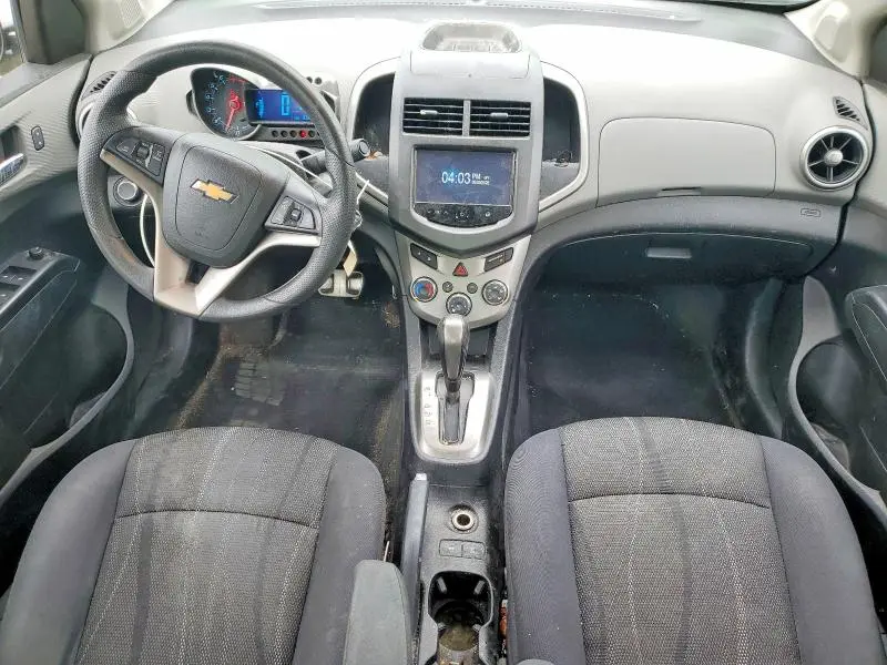 2016 CHEVROLET SONIC LT  