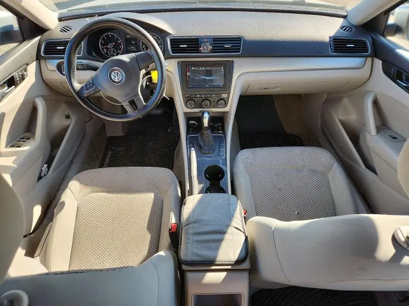 2014 VOLKSWAGEN PASSAT S  