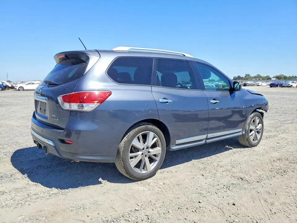 2014 NISSAN PATHFINDER S  