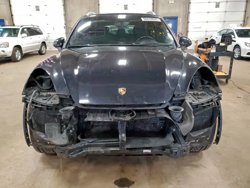 2012 PORSCHE CAYENNE TURBO  