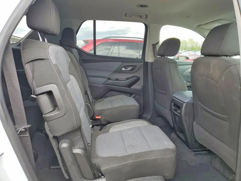 2019 CHEVROLET TRAVERSE LT  