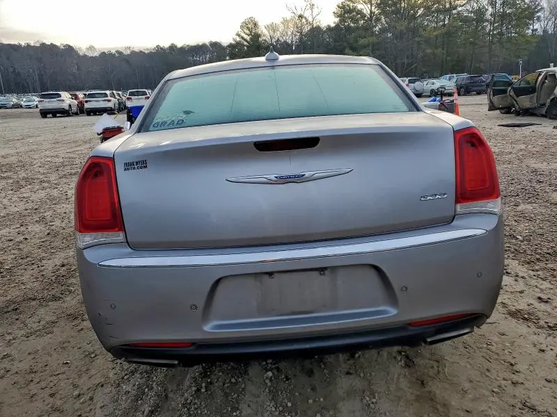 2018 CHRYSLER 300 LIMITED  