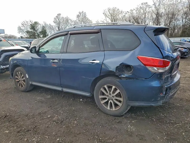 2013 NISSAN PATHFINDER S  