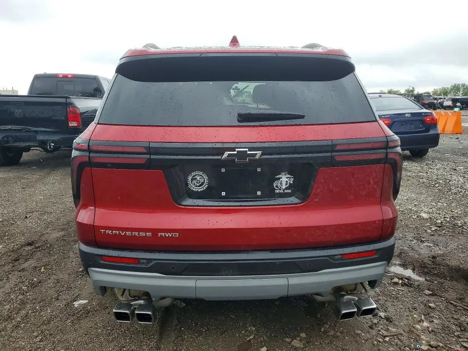 2025 CHEVROLET TRAVERSE LT  