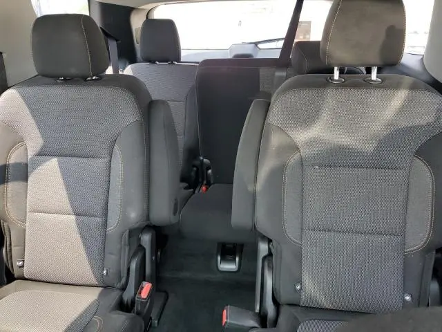 2021 CHEVROLET TRAVERSE LT  