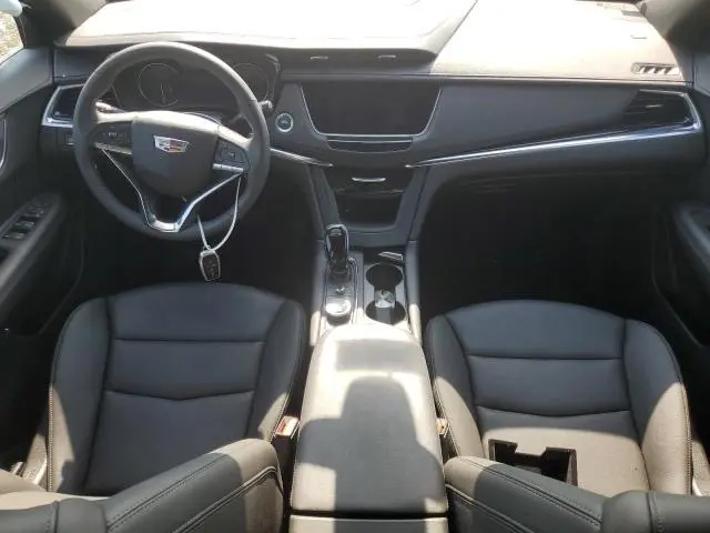 2025 CADILLAC XT6 LUXURY  