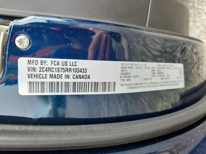 2024 CHRYSLER PACIFICA HYBRID SELECT  