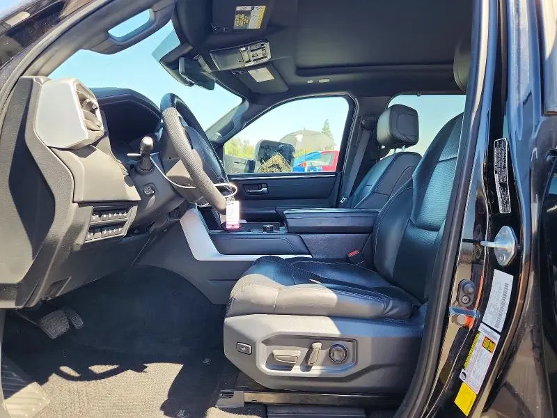 2022 TOYOTA TUNDRA PLATINUM HV  