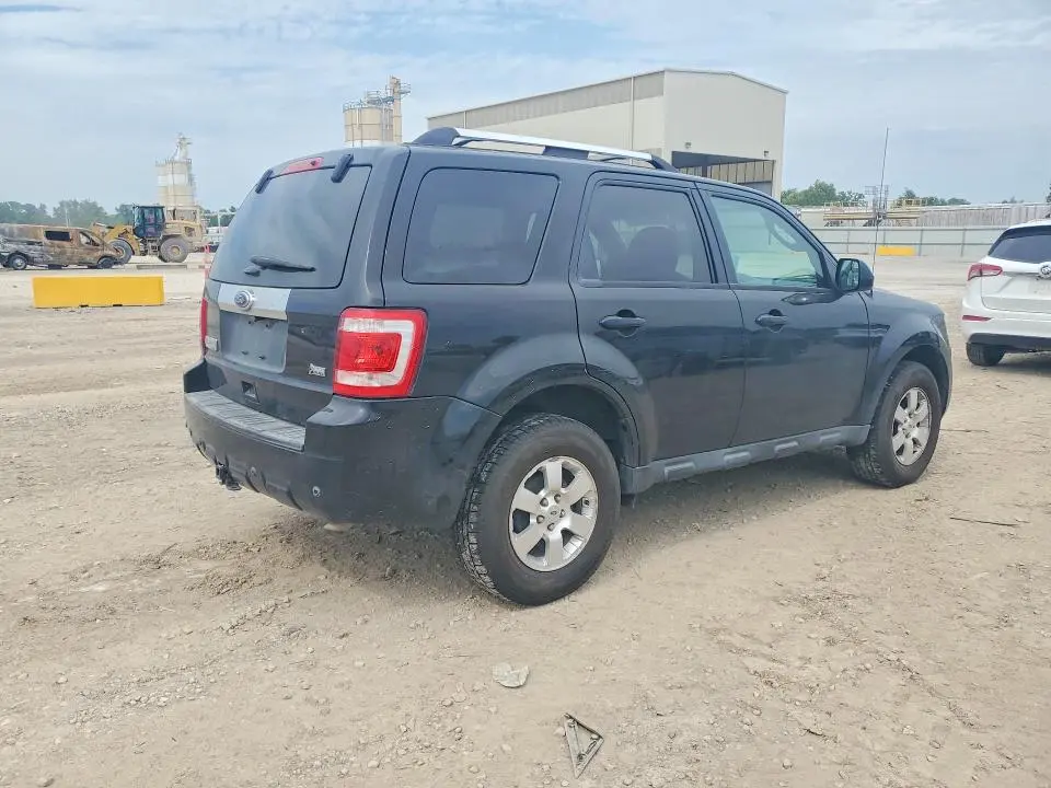 2011 FORD ESCAPE LIMITED  