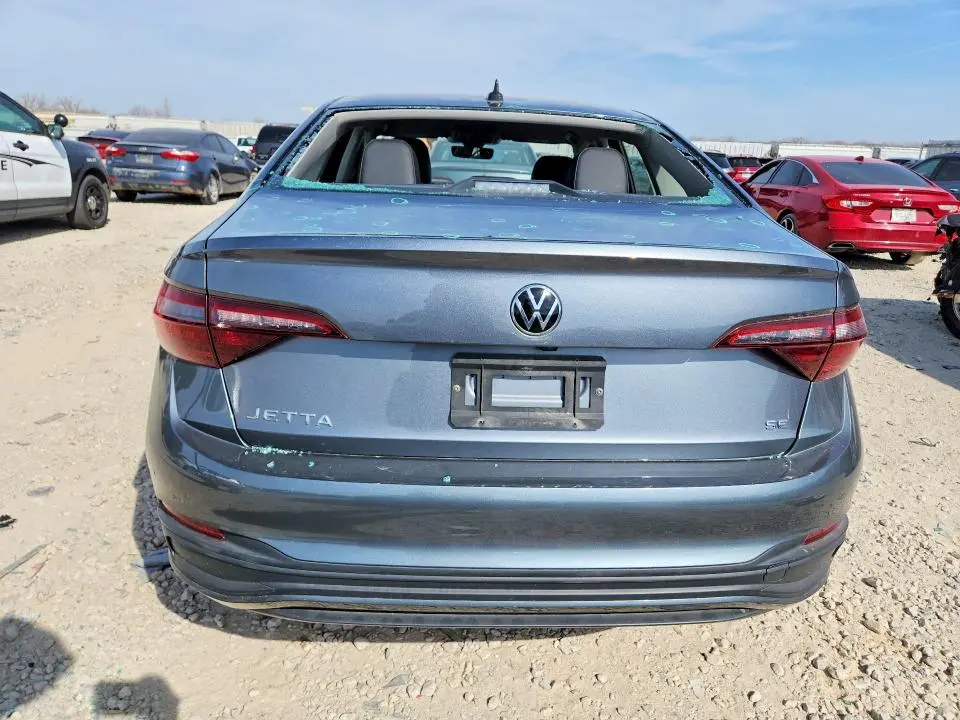 2022 VOLKSWAGEN JETTA SE  