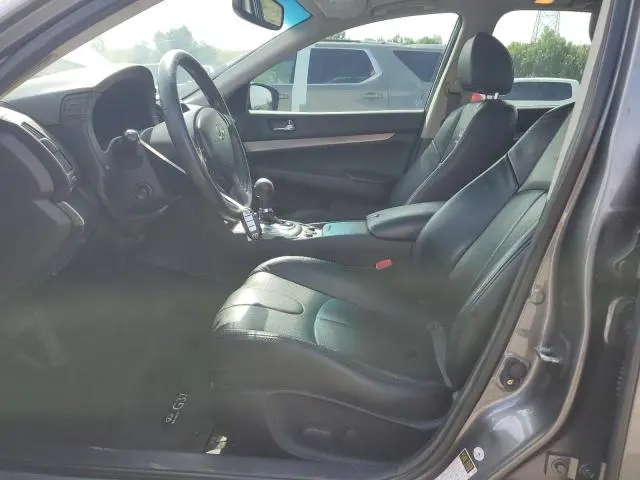 2013 INFINITI G37
