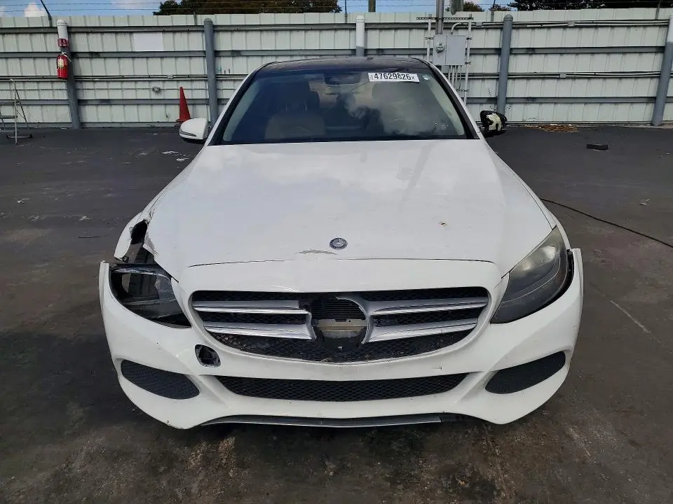 2017 MERCEDES-BENZ C 300  