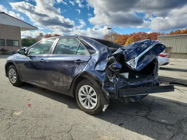 2016 TOYOTA CAMRY LE  
