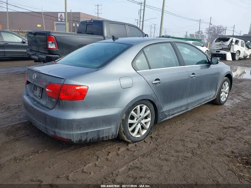 2014 VOLKSWAGEN JETTA 1.8T SE