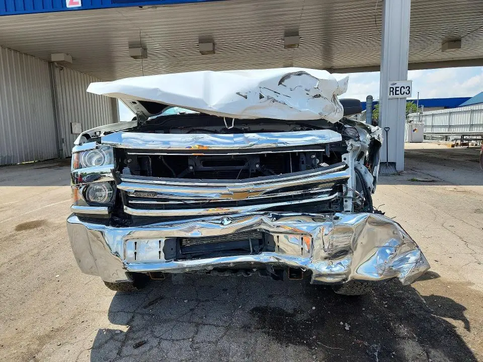 2017 CHEVROLET SILVERADO K2500  CAB & CHASSIS
