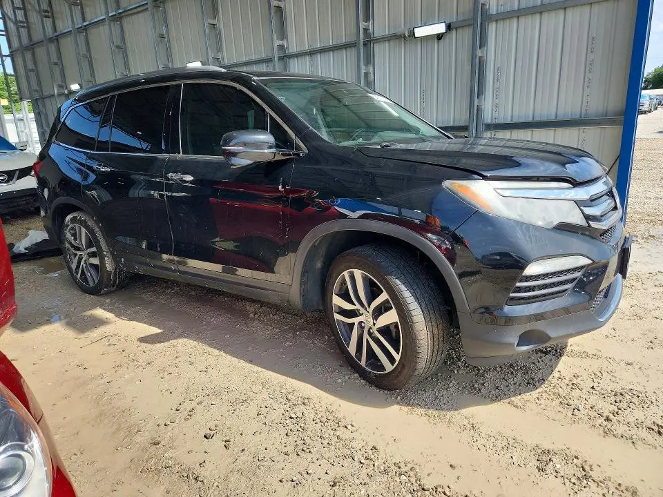 2018 HONDA PILOT TOURING  