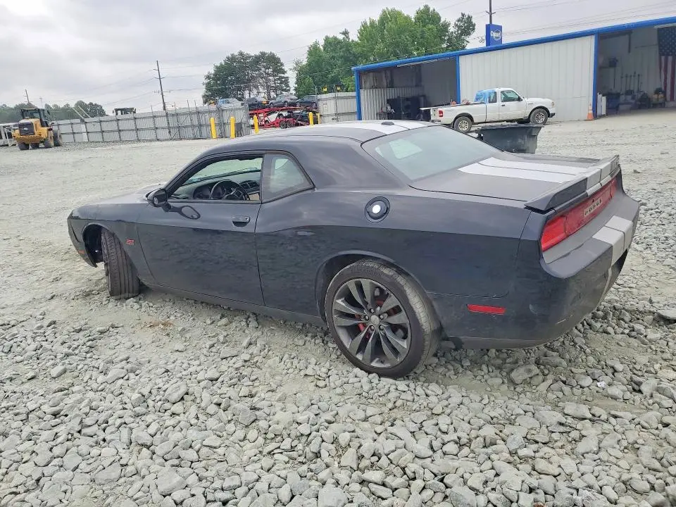 2014 DODGE CHALLENGER SRT-8  