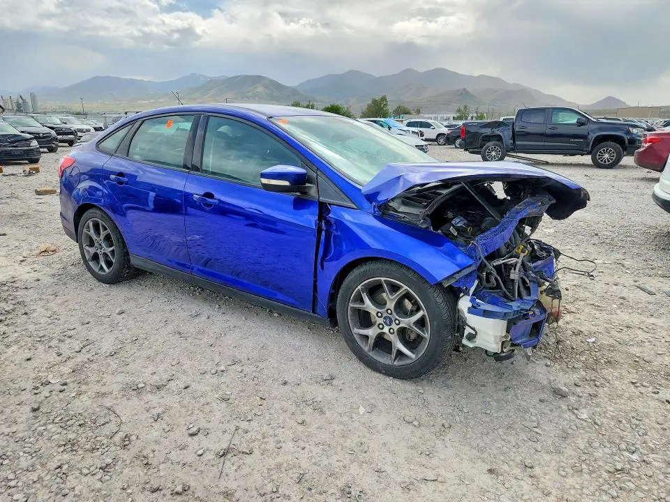 2014 FORD FOCUS SE  