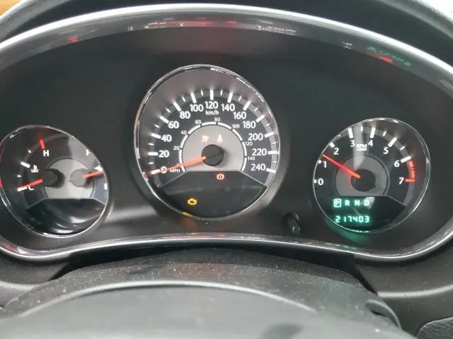 2013 CHRYSLER 200 LX  