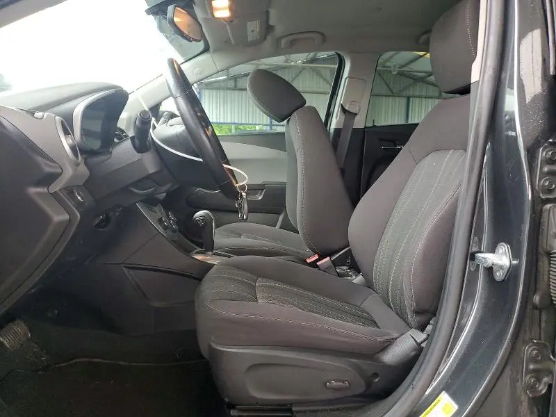 2020 CHEVROLET SONIC LT  