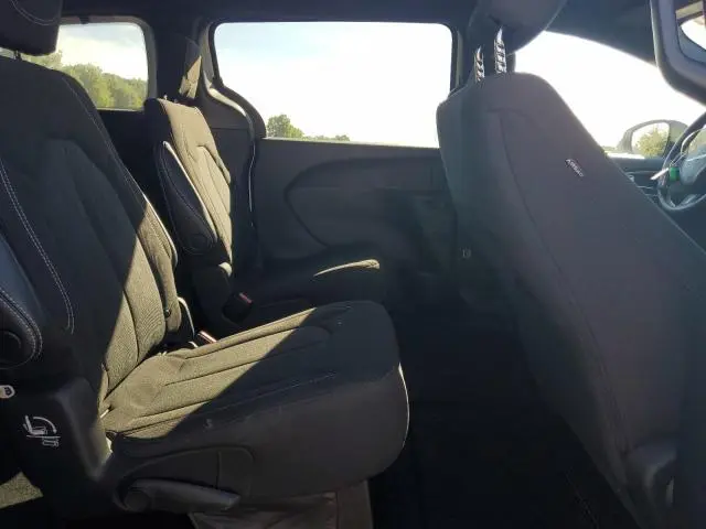 2023 CHRYSLER PACIFICA TOURING  