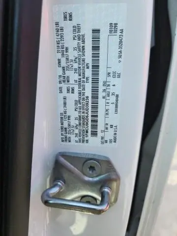 2018 FORD ESCAPE SE  