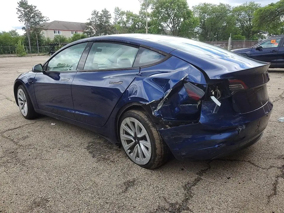 2022 TESLA MODEL 3   
