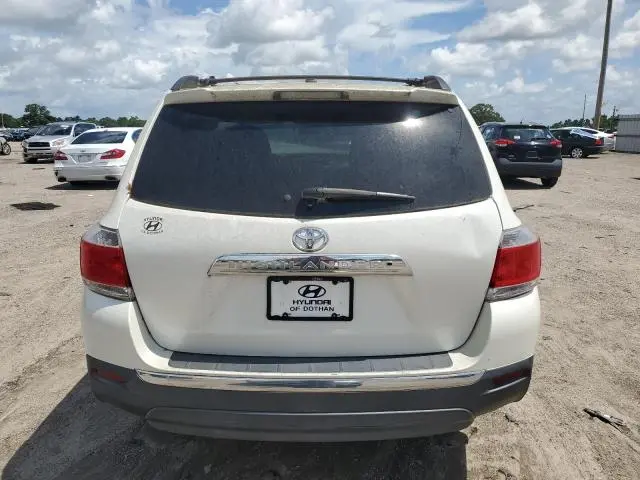 2013 TOYOTA HIGHLANDER LIMITED