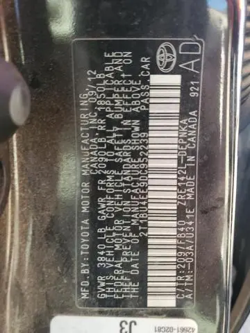 2013 TOYOTA COROLLA BASE  
