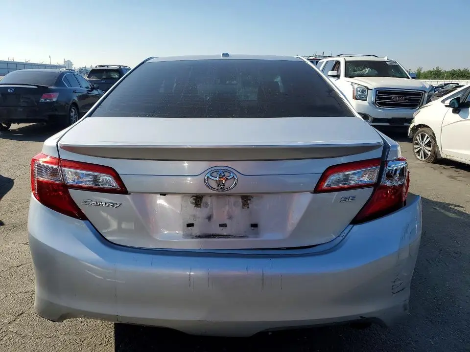 2014 TOYOTA CAMRY SE SPORT  