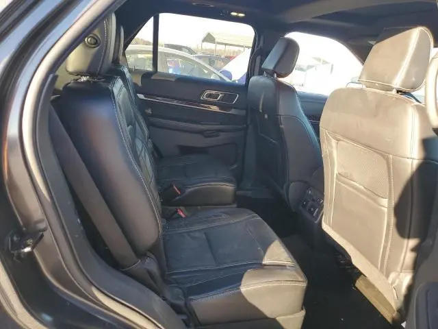 2019 FORD EXPLORER PLATINUM  