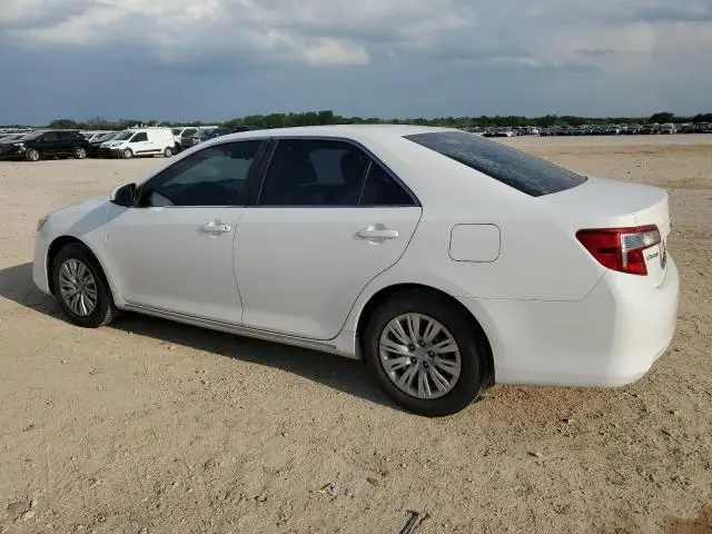 2013 TOYOTA CAMRY L