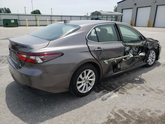2021 TOYOTA CAMRY LE  