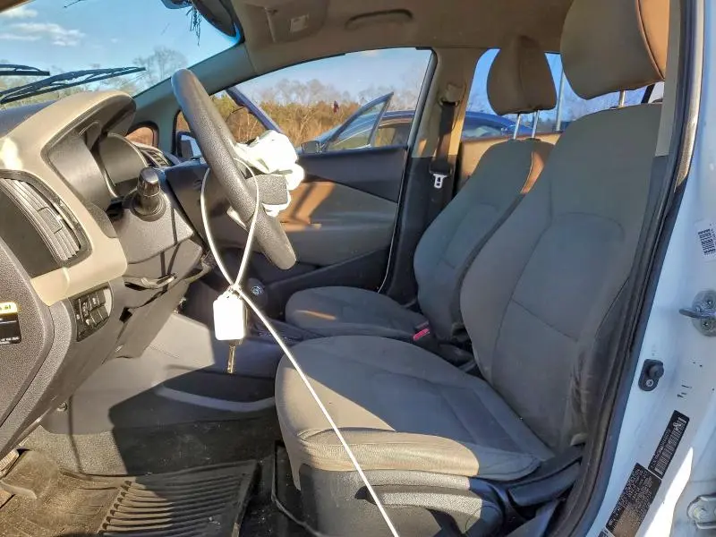 2014 KIA RIO LX  