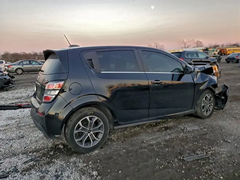 2019 CHEVROLET SONIC LT  