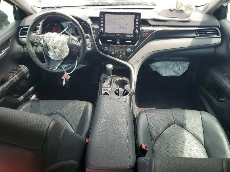 2021 TOYOTA CAMRY XSE V6  
