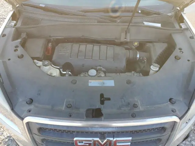 2013 GMC ACADIA SLE  