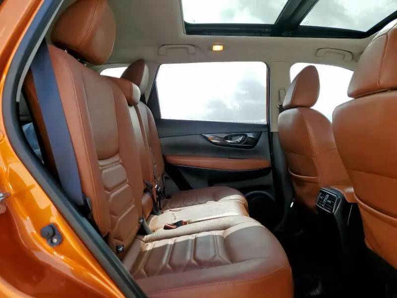 2018 NISSAN ROGUE SL  