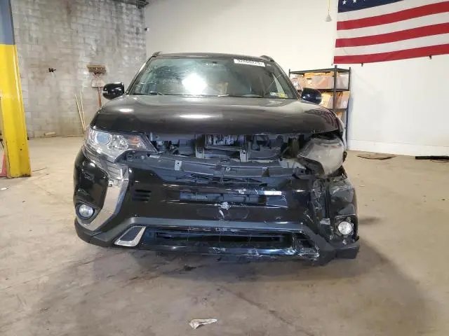 2019 MITSUBISHI OUTLANDER SE  