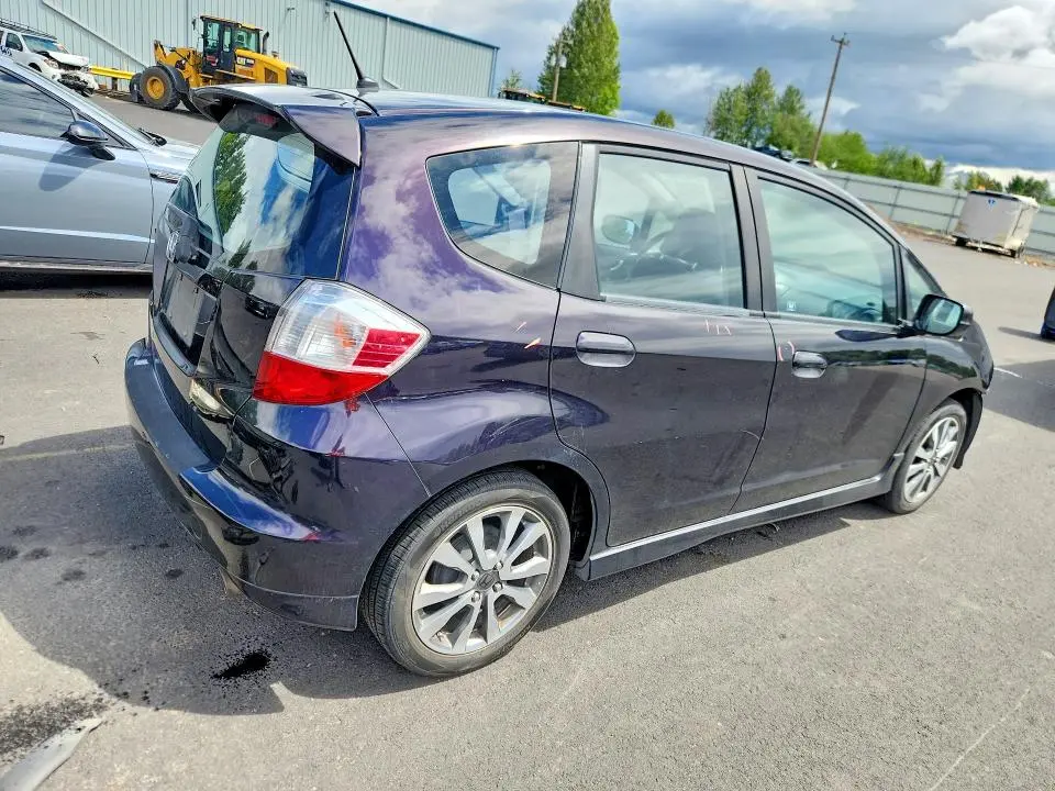 2013 HONDA FIT SPORT  