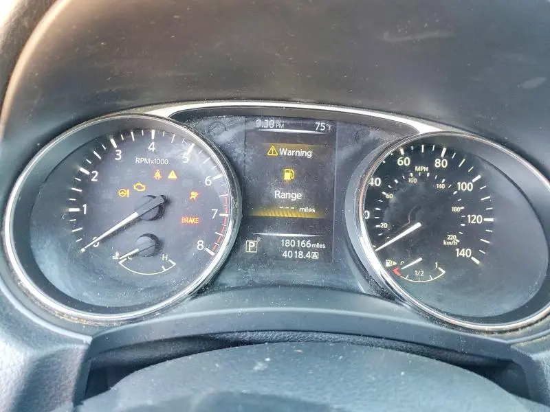 2015 NISSAN ROGUE SV  