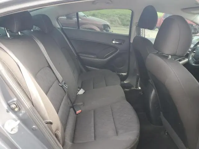 2016 KIA FORTE LX  