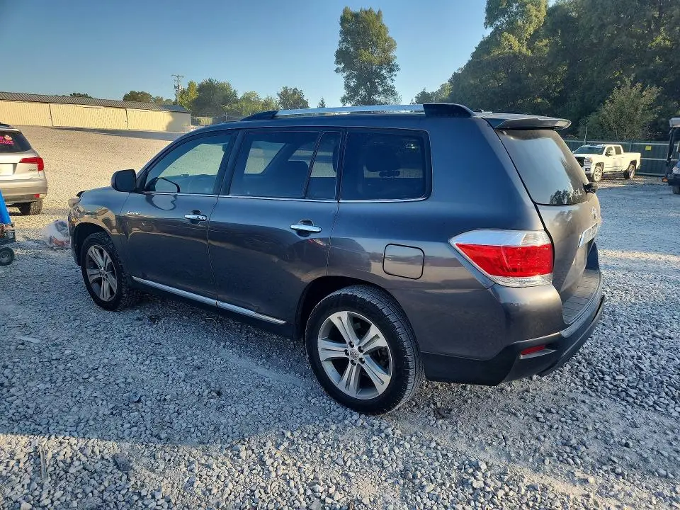 2011 TOYOTA HIGHLANDER LIMITED  