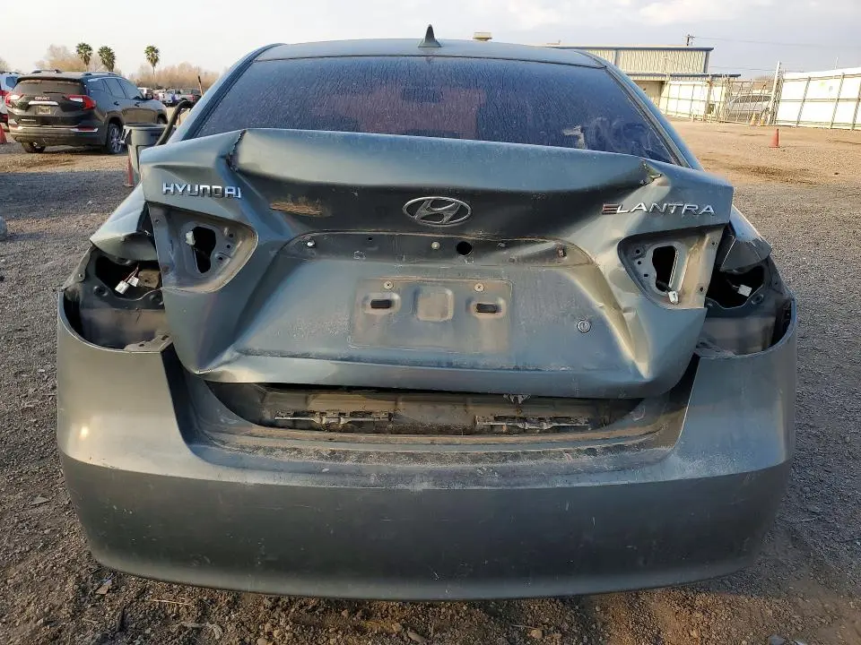 2010 HYUNDAI ELANTRA BLUE  