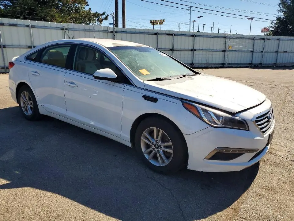 2015 HYUNDAI SONATA SE  