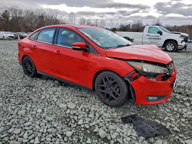 2016 FORD FOCUS SE  